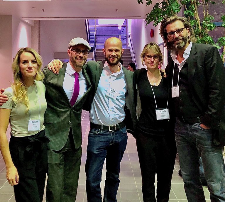 Camille Labchuck und Prof. Peter Sankoff von Animal Justice mit den TIR-Mitarbeitenden Andreas Rüttimann, Michelle Richner und Gieri Bolliger